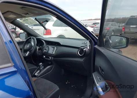 2018 Nissan Kicks Sr из США, поврежденный, VIN 3N1CP5CU1JL524897